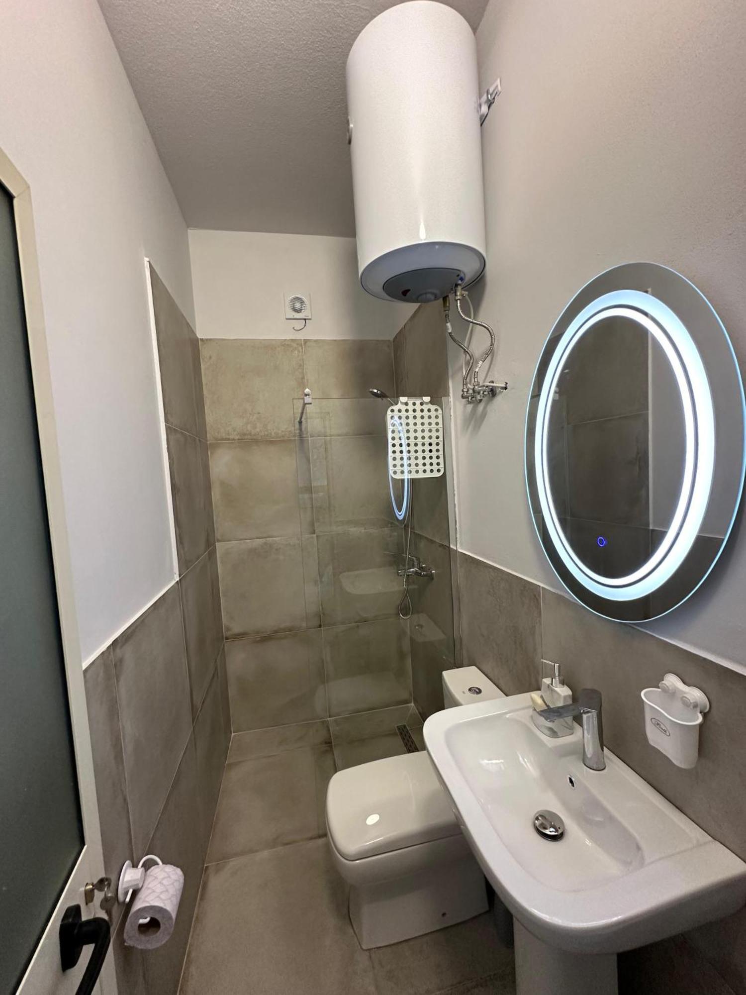 Las Palmas Guesthouse Шкодер Екстер'єр фото