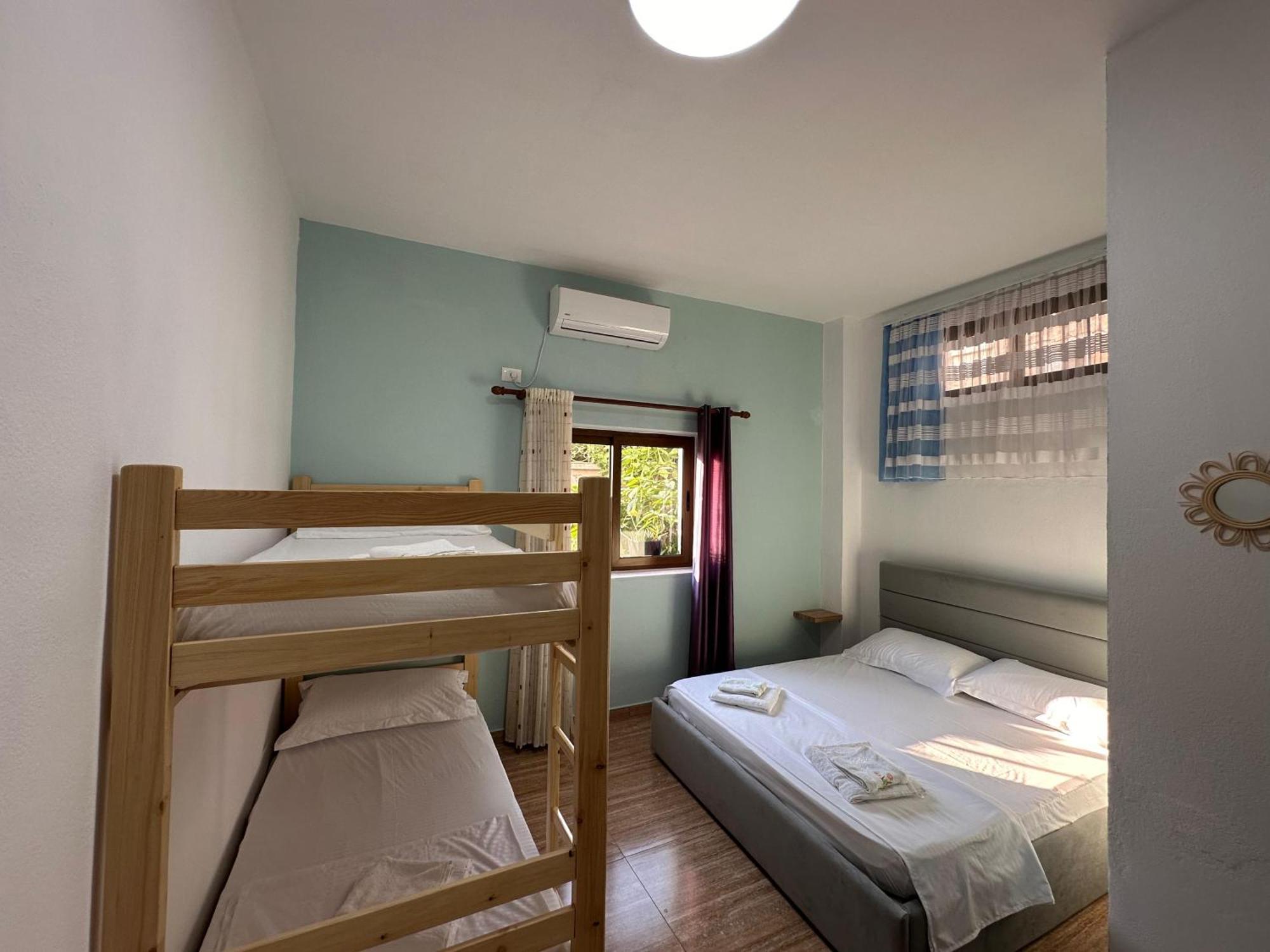 Las Palmas Guesthouse Шкодер Екстер'єр фото